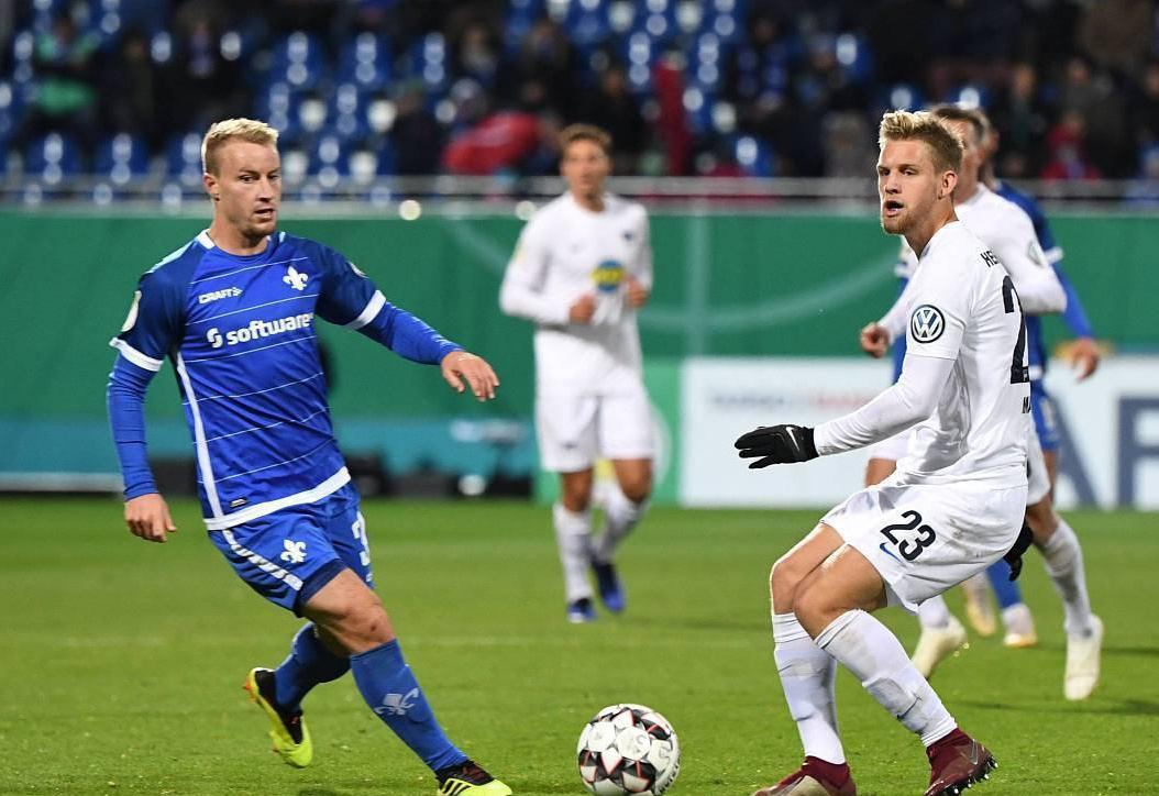 通过比赛数 通过比赛数