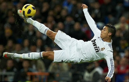 利用媒体逼 利用媒体逼