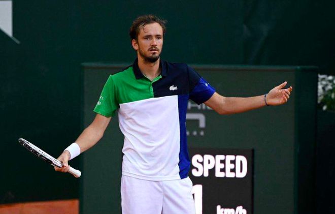 主教练战术 主教练战术