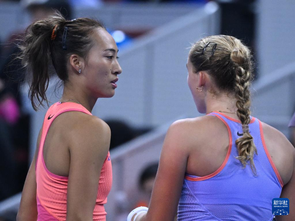 近对手面前 近对手面前